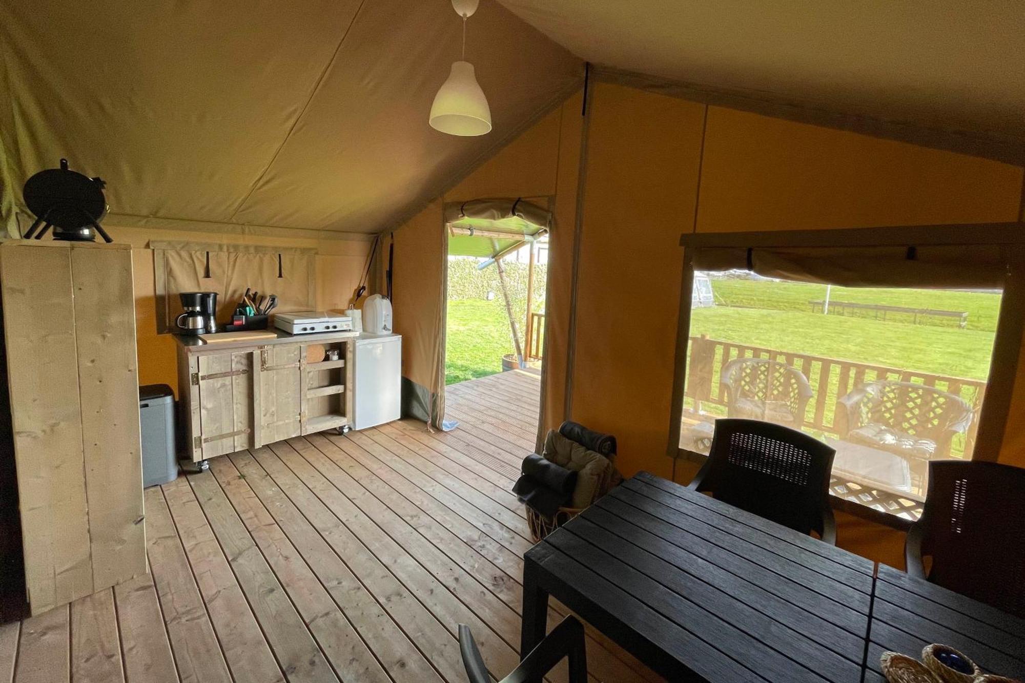 Hotel Camping De Hof Van Eeden à Warmond Chambre photo